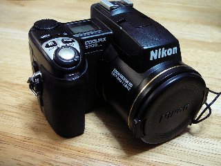 COOLPIX5700