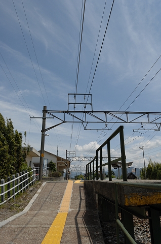 七久保駅のホーム